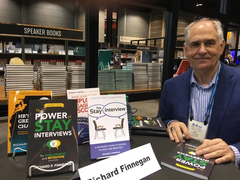 Dick-Finnegan-book-store-signing